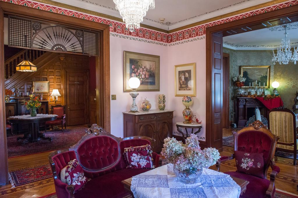 The Gables Bed And Breakfast Филадельфия Экстерьер фото