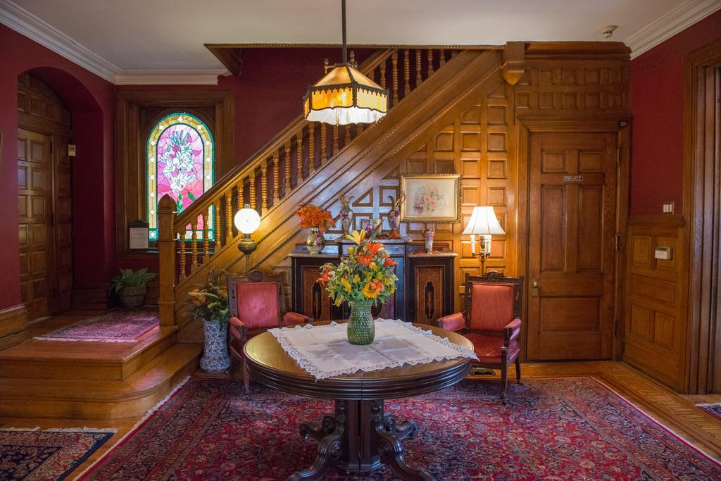 The Gables Bed And Breakfast Филадельфия Экстерьер фото