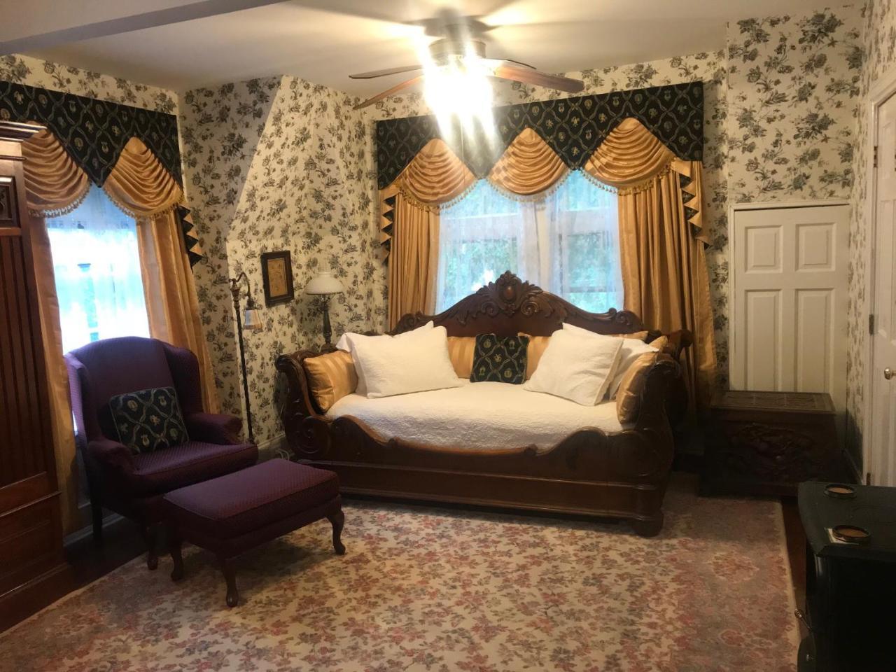 The Gables Bed And Breakfast Филадельфия Экстерьер фото